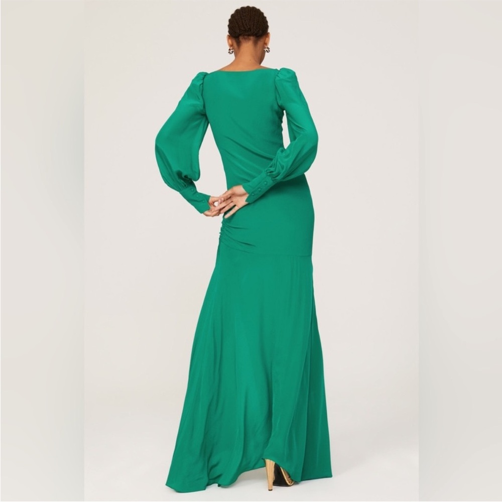 De La Vali Presley Gown - Picture 8 of 9